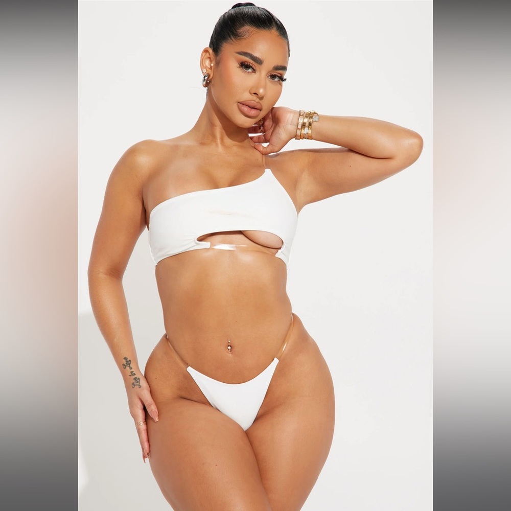 White Bikini